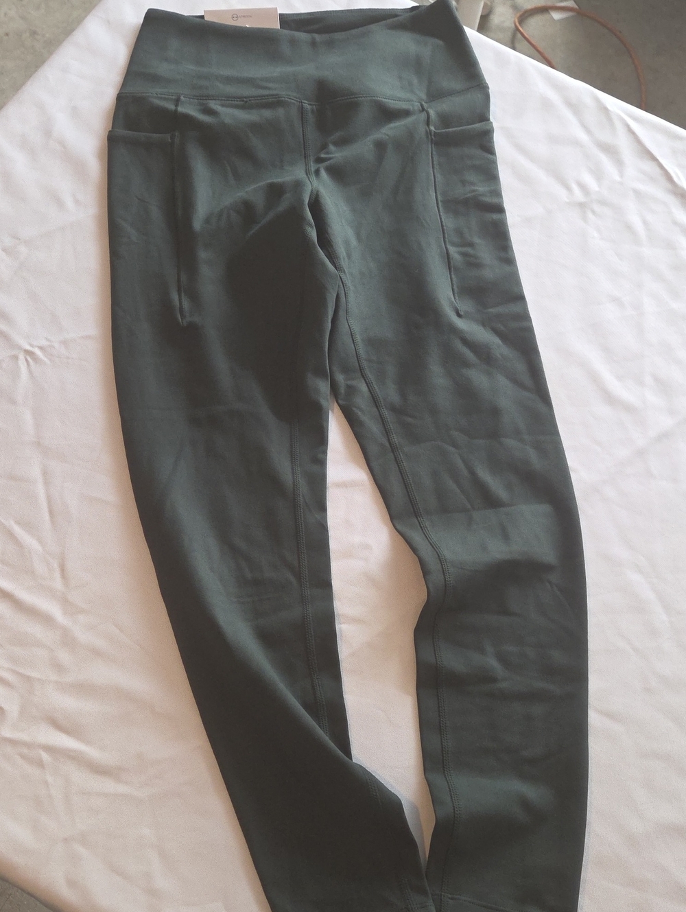 Danskin Olive Green High-Waist Leggings with Front Pockets